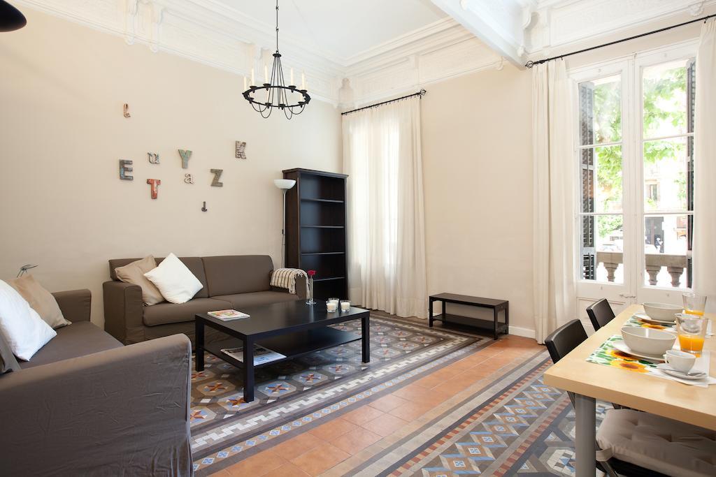 Modernist Apartment Barcelona Quarto foto