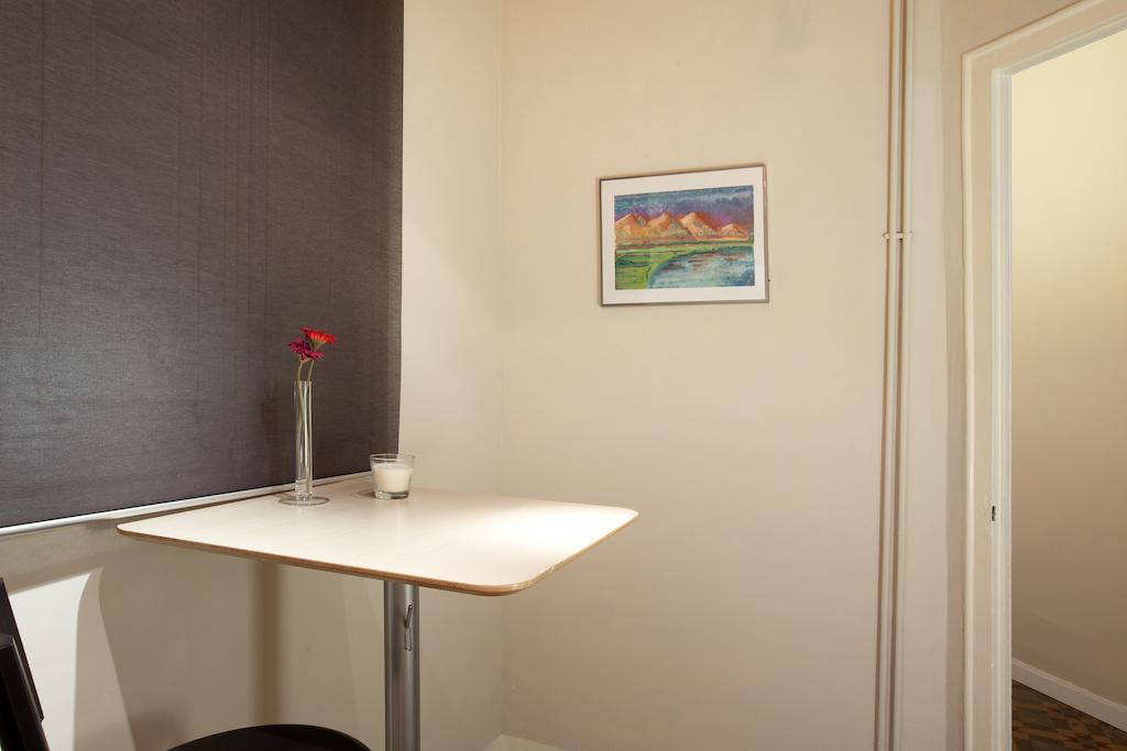 Modernist Apartment Barcelona Quarto foto