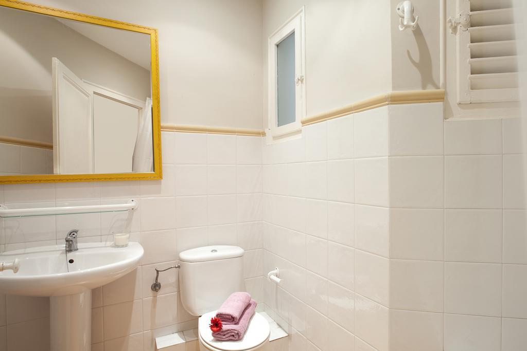 Modernist Apartment Barcelona Quarto foto